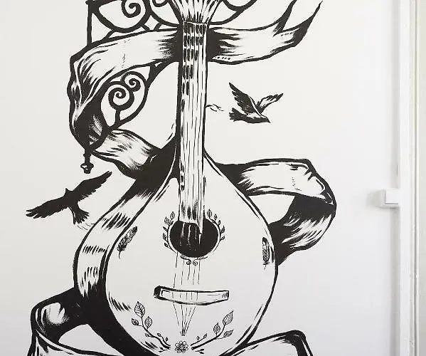 Bairro Alto 4 *